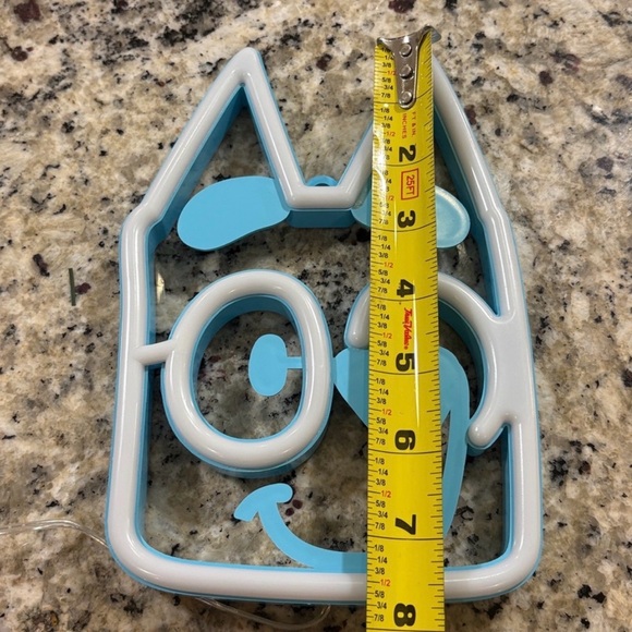 BLUEY LED Neon Light - Picture 5 of 8